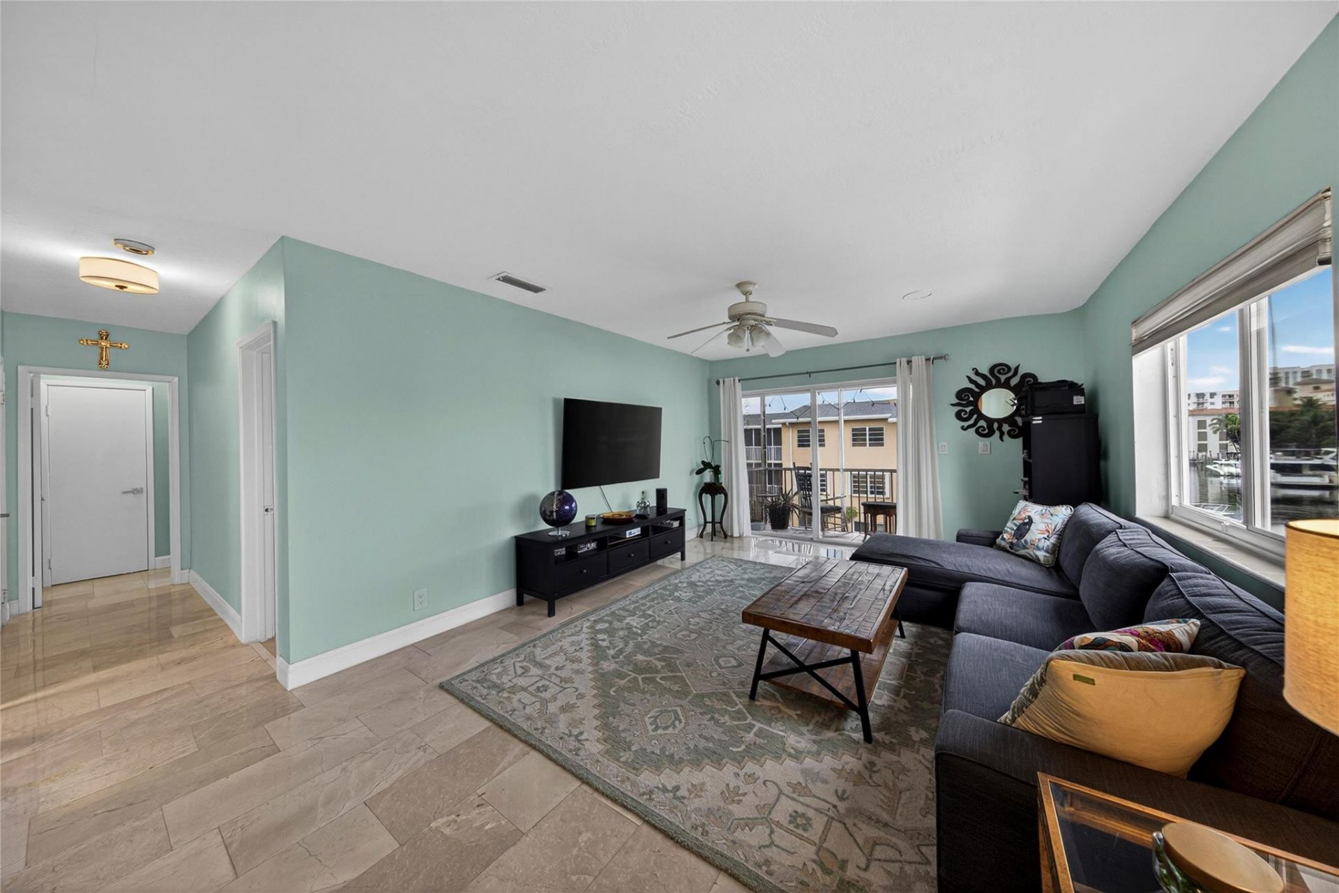 1510 SE 15th Street, Unit 310, Fort Lauderdale, FL 33316 Photo