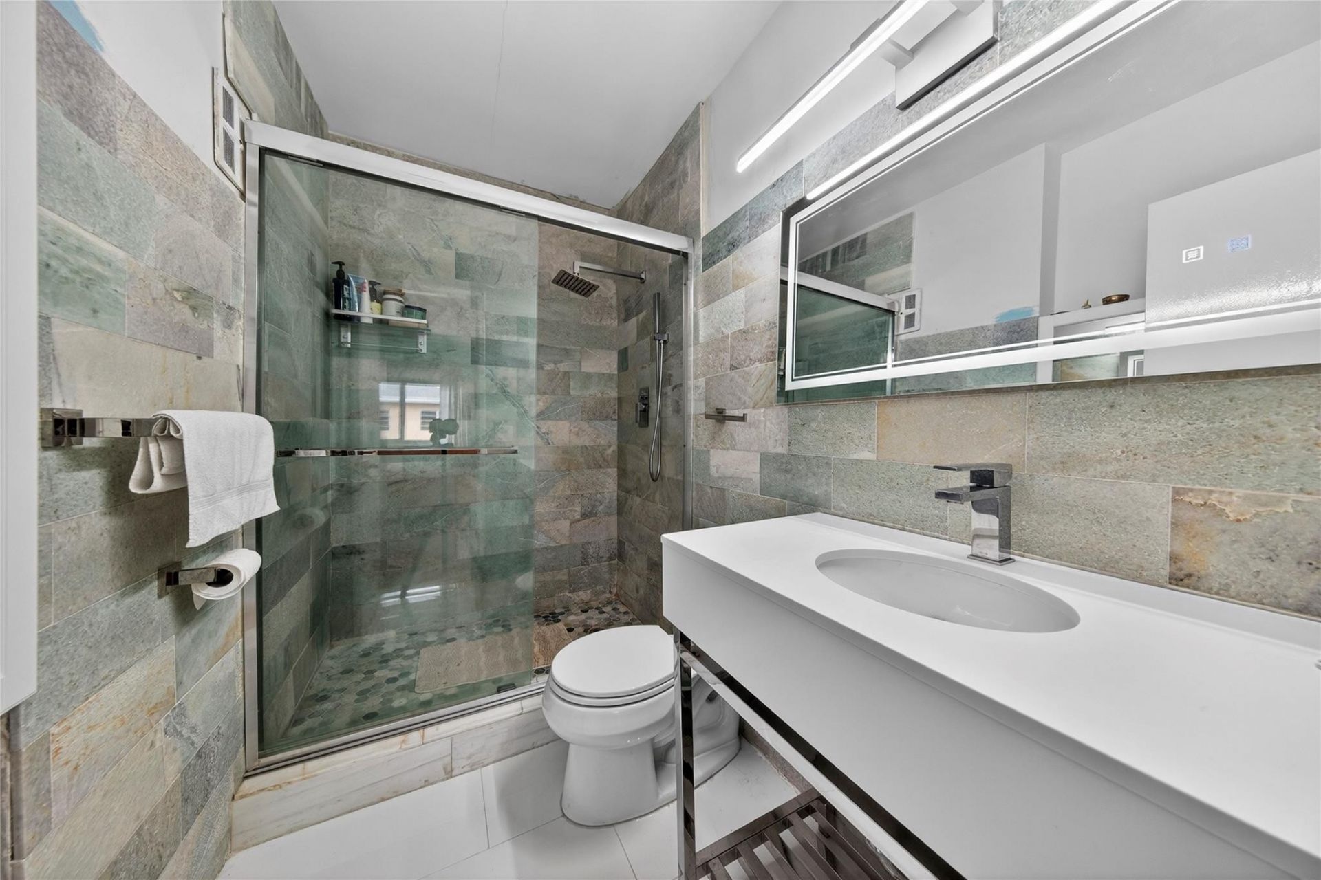 1510 SE 15th Street, Unit 310, Fort Lauderdale, FL 33316 Photo