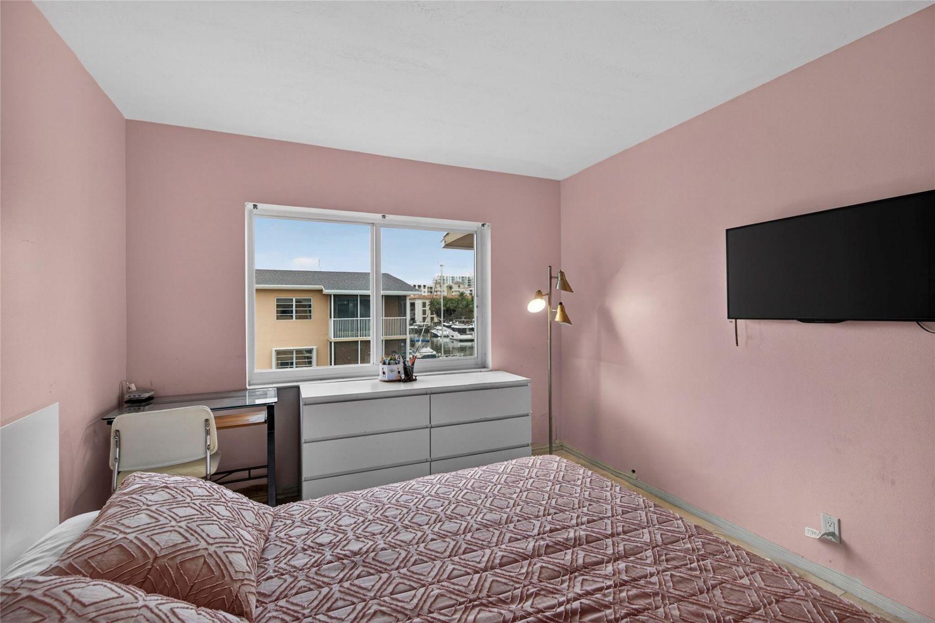 1510 SE 15th Street, Unit 310, Fort Lauderdale, FL 33316 Photo