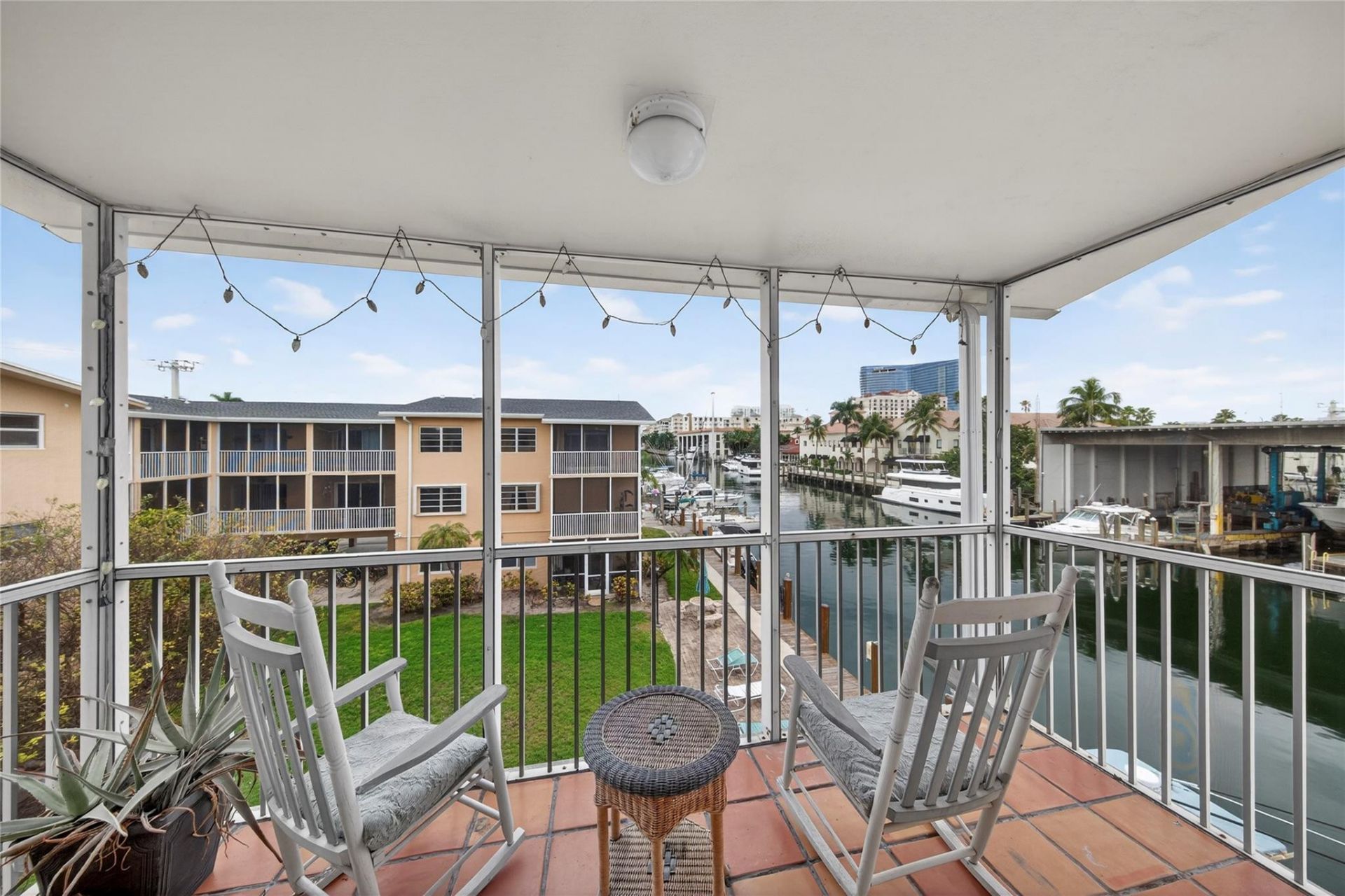 1510 SE 15th Street, Unit 310, Fort Lauderdale, FL 33316 Photo