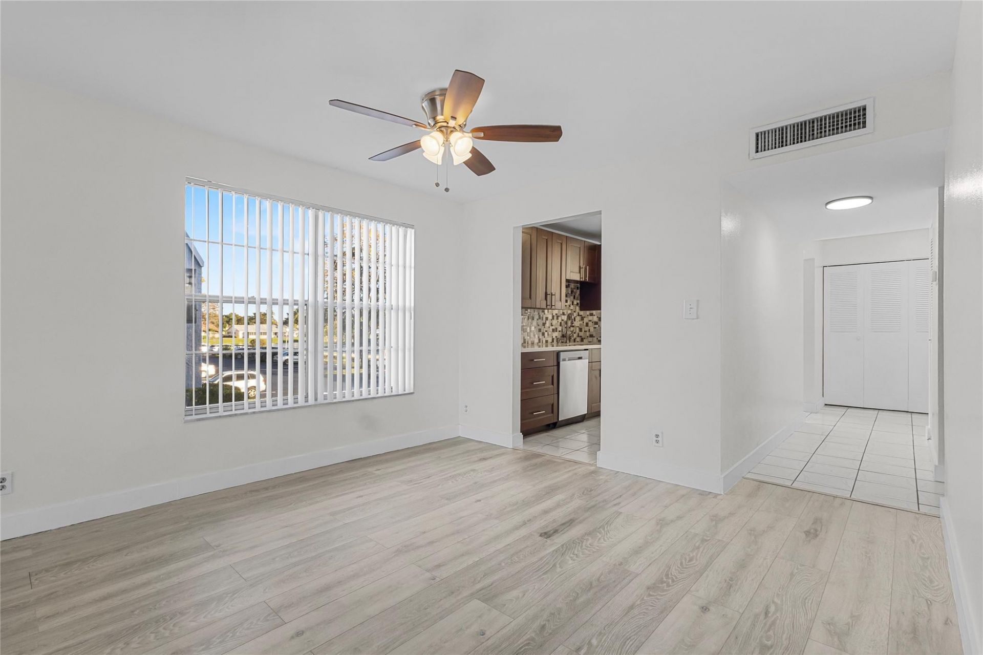 8205 NW 61st Street, Unit 218, Tamarac, FL 33321 Photo