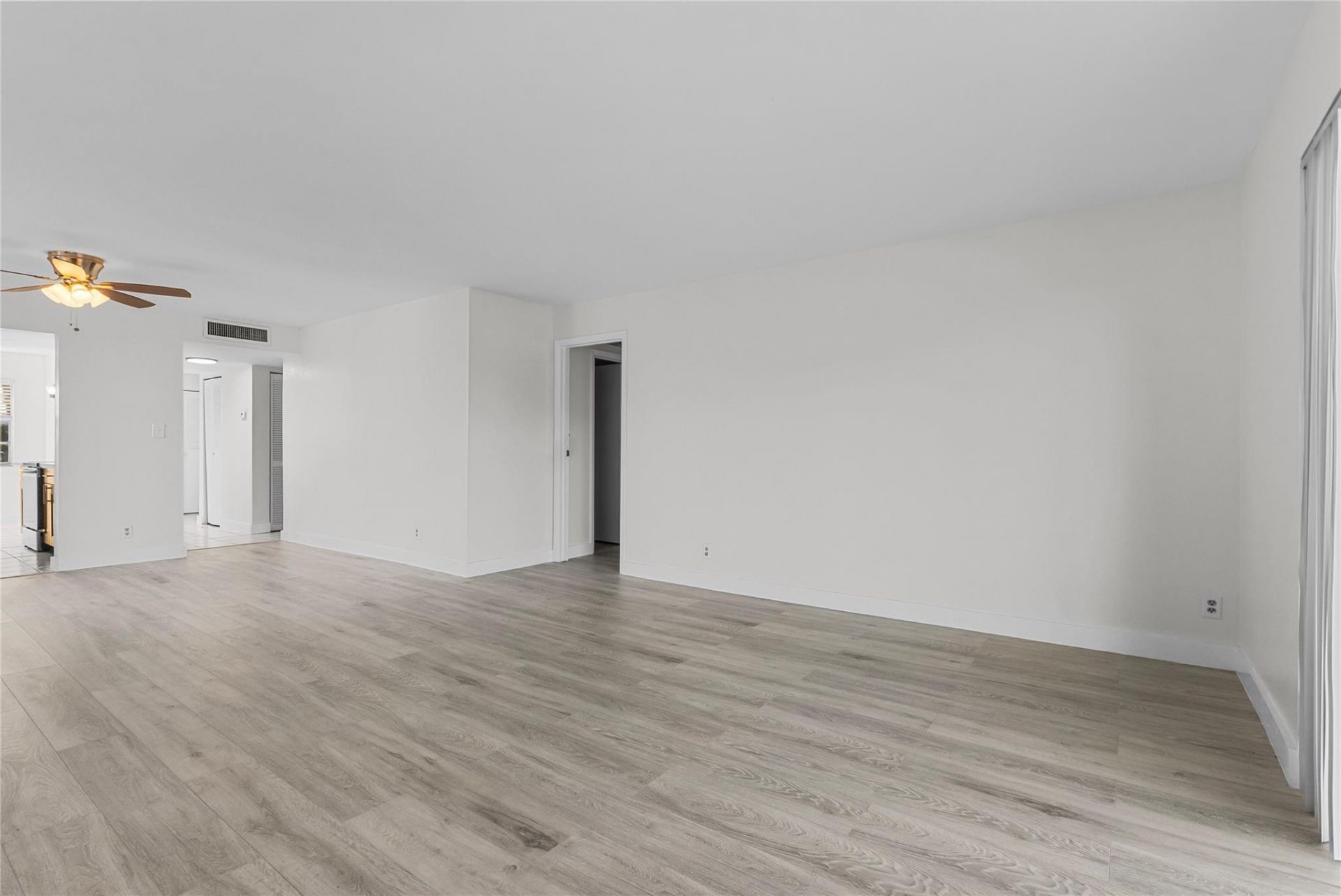 8205 NW 61st Street, Unit 218, Tamarac, FL 33321 Photo