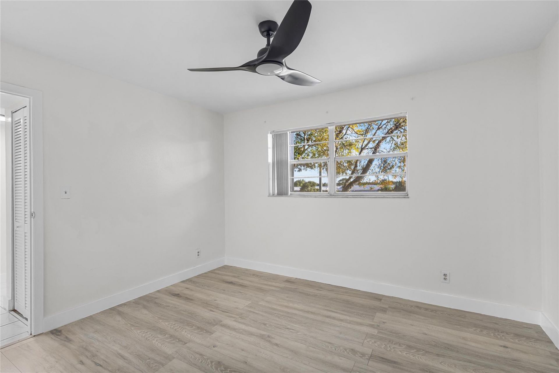8205 NW 61st Street, Unit 218, Tamarac, FL 33321 Photo