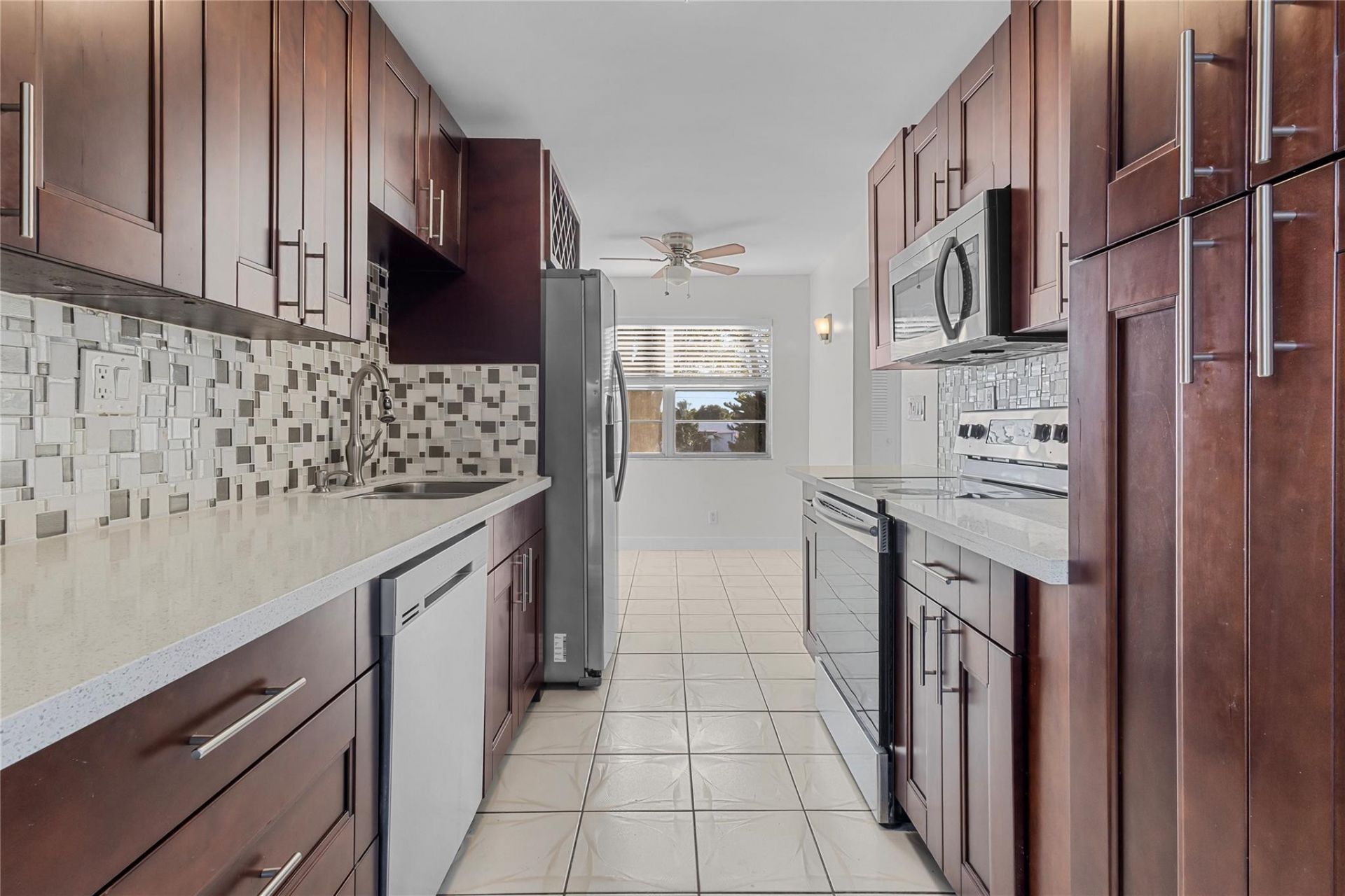 8205 NW 61st Street, Unit 218, Tamarac, FL 33321 Photo