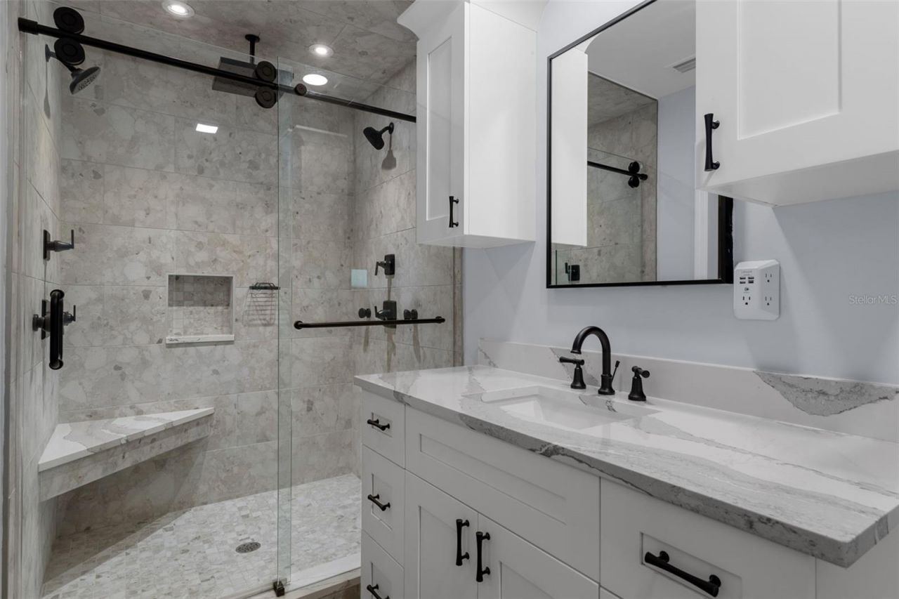 11870 W Riverhaven Drive, Homosassa, FL 34448 Photo