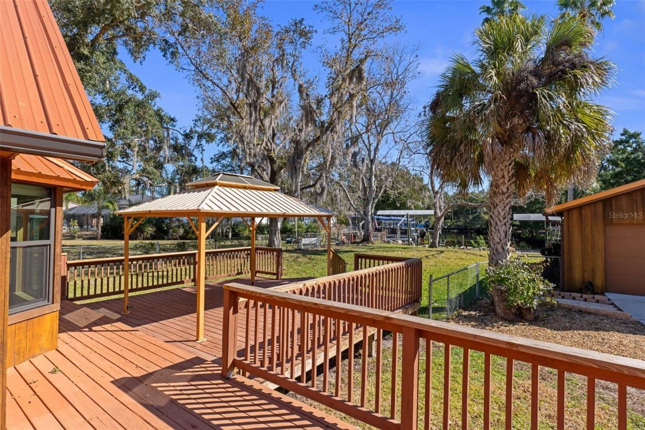 11870 W Riverhaven Drive, Homosassa, FL 34448 Photo
