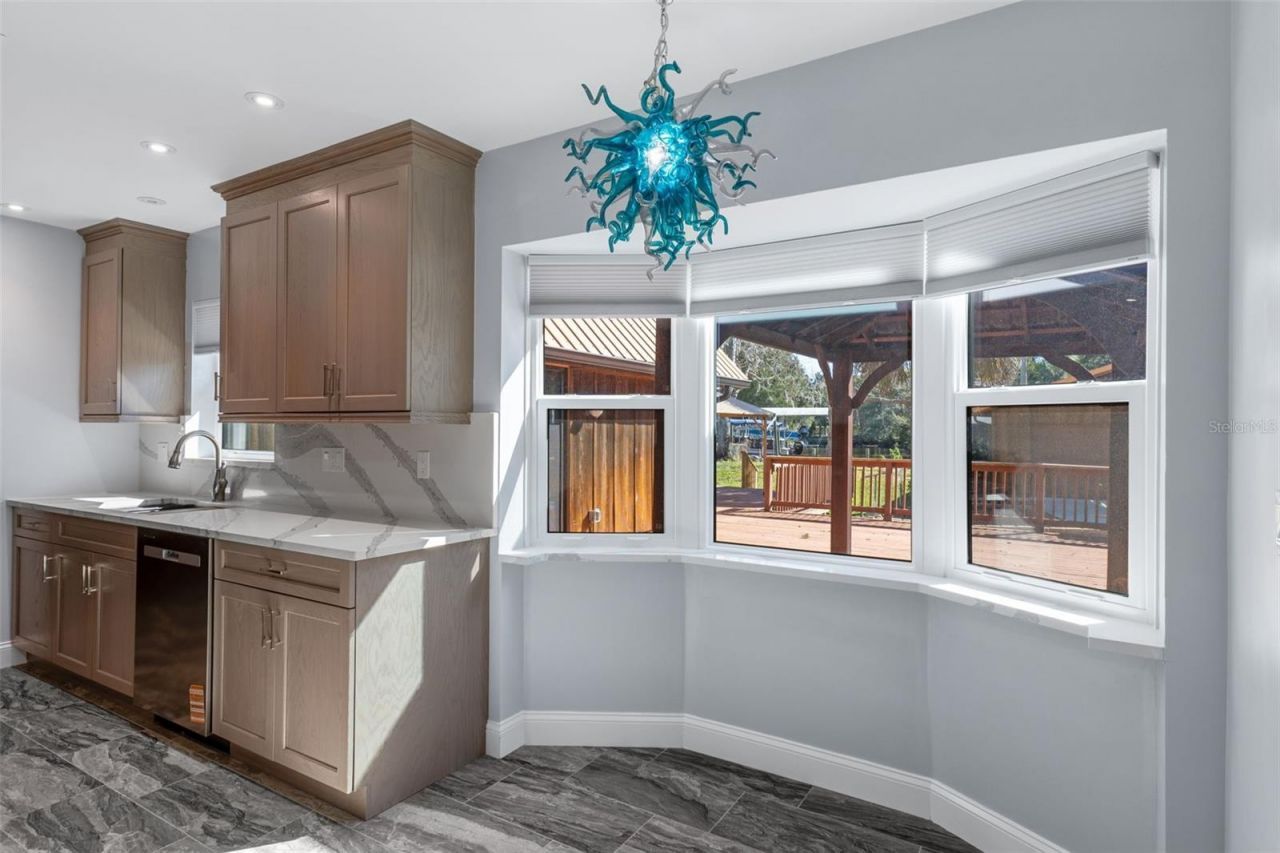 11870 W Riverhaven Drive, Homosassa, FL 34448 Photo