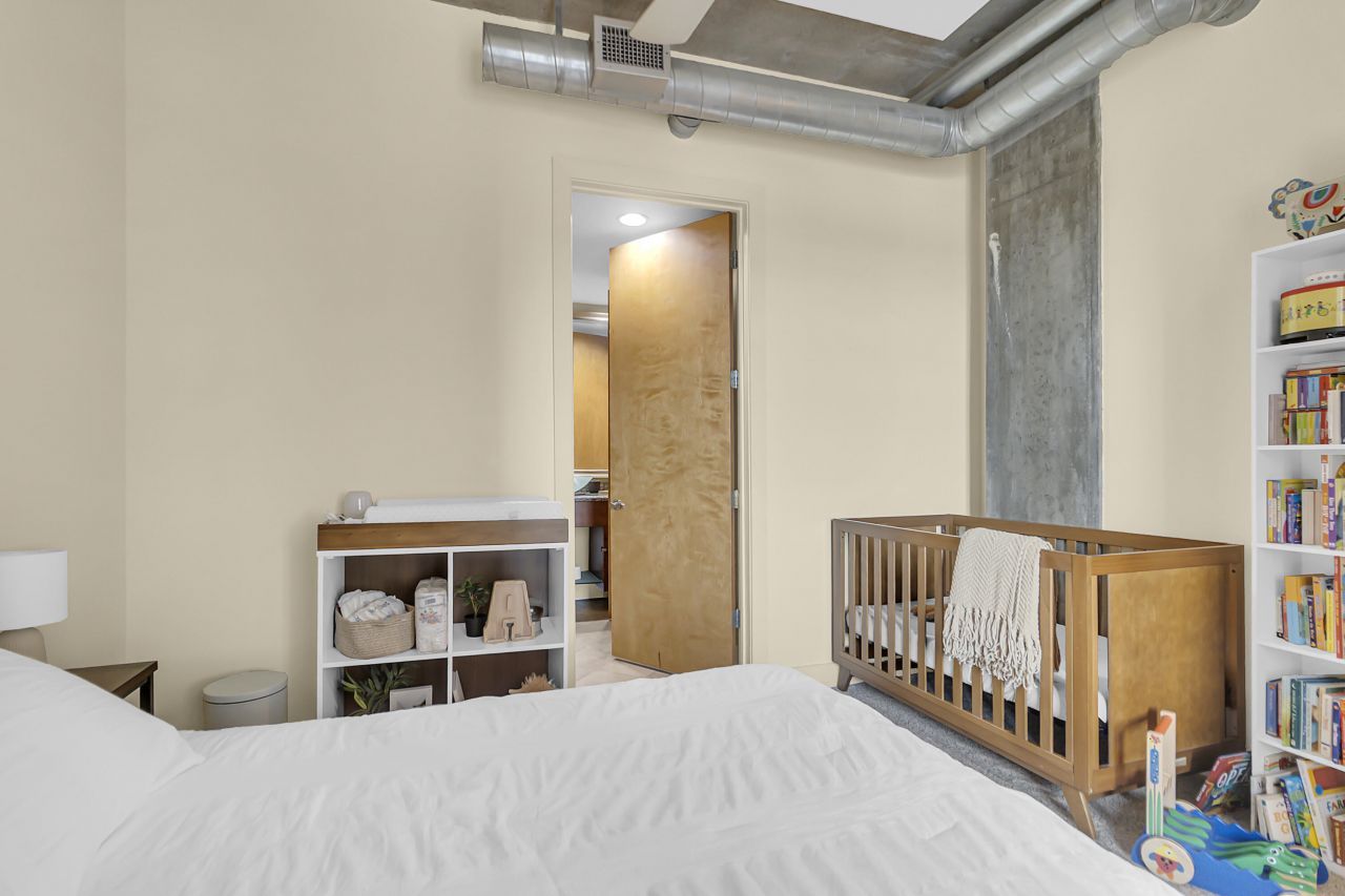 150 Bee Street Photo 19