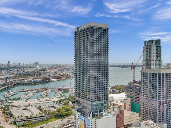 159 NE 6th St, Unit 3405, Miami, FL 33132