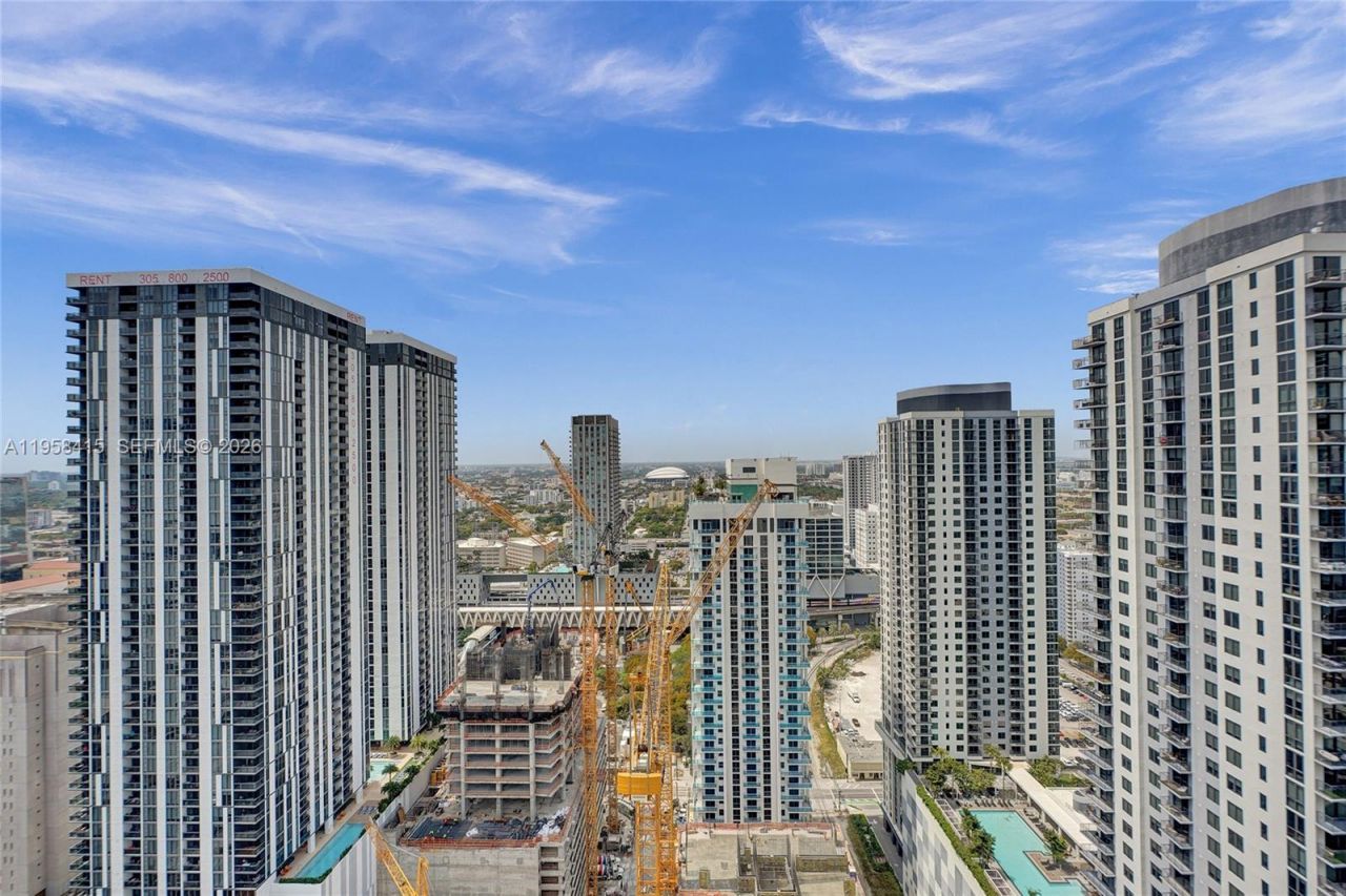 159 NE 6th St, Unit 3405, Miami, FL 33132 Photo