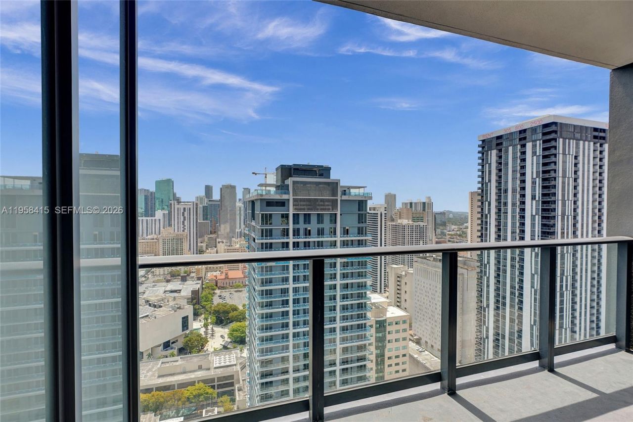 159 NE 6th St, Unit 3405, Miami, FL 33132 Photo