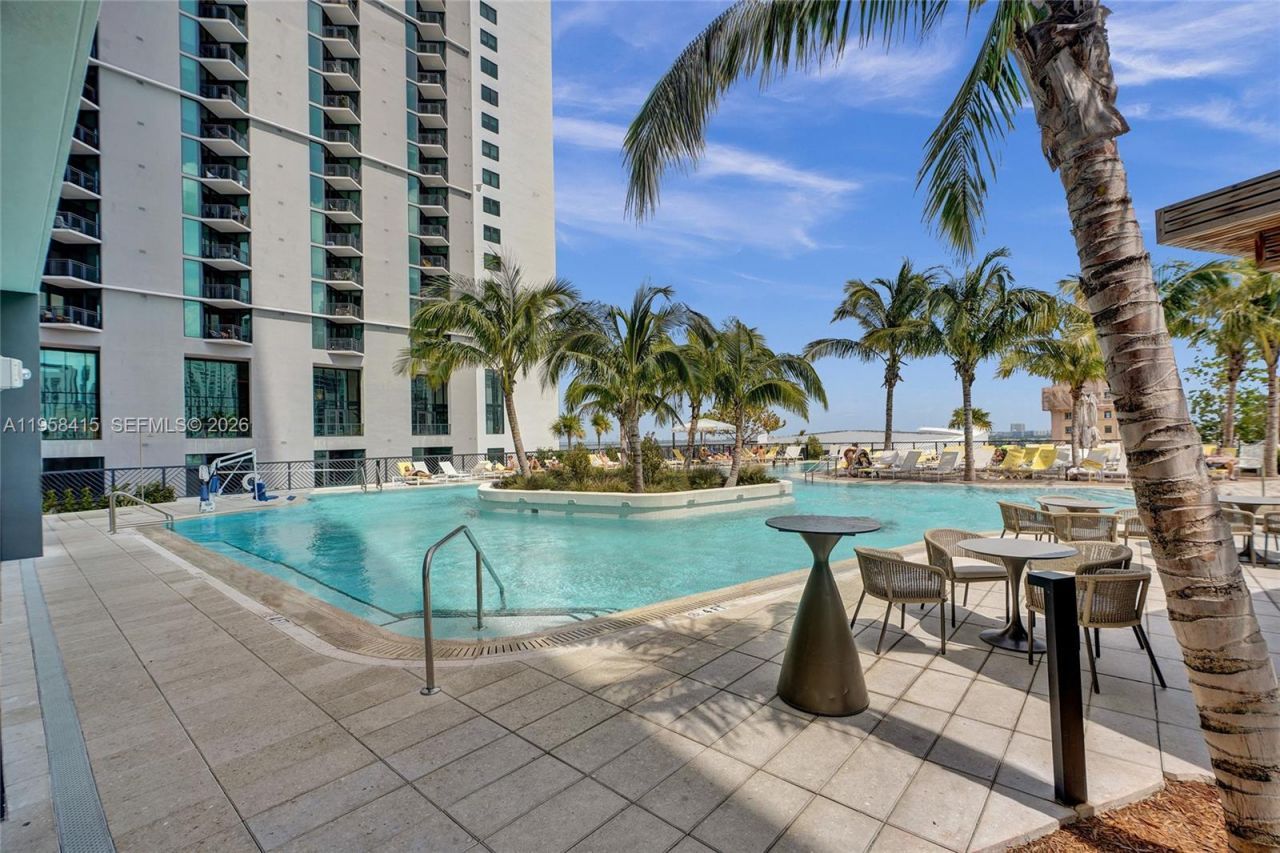 159 NE 6th St, Unit 3405, Miami, FL 33132 Photo