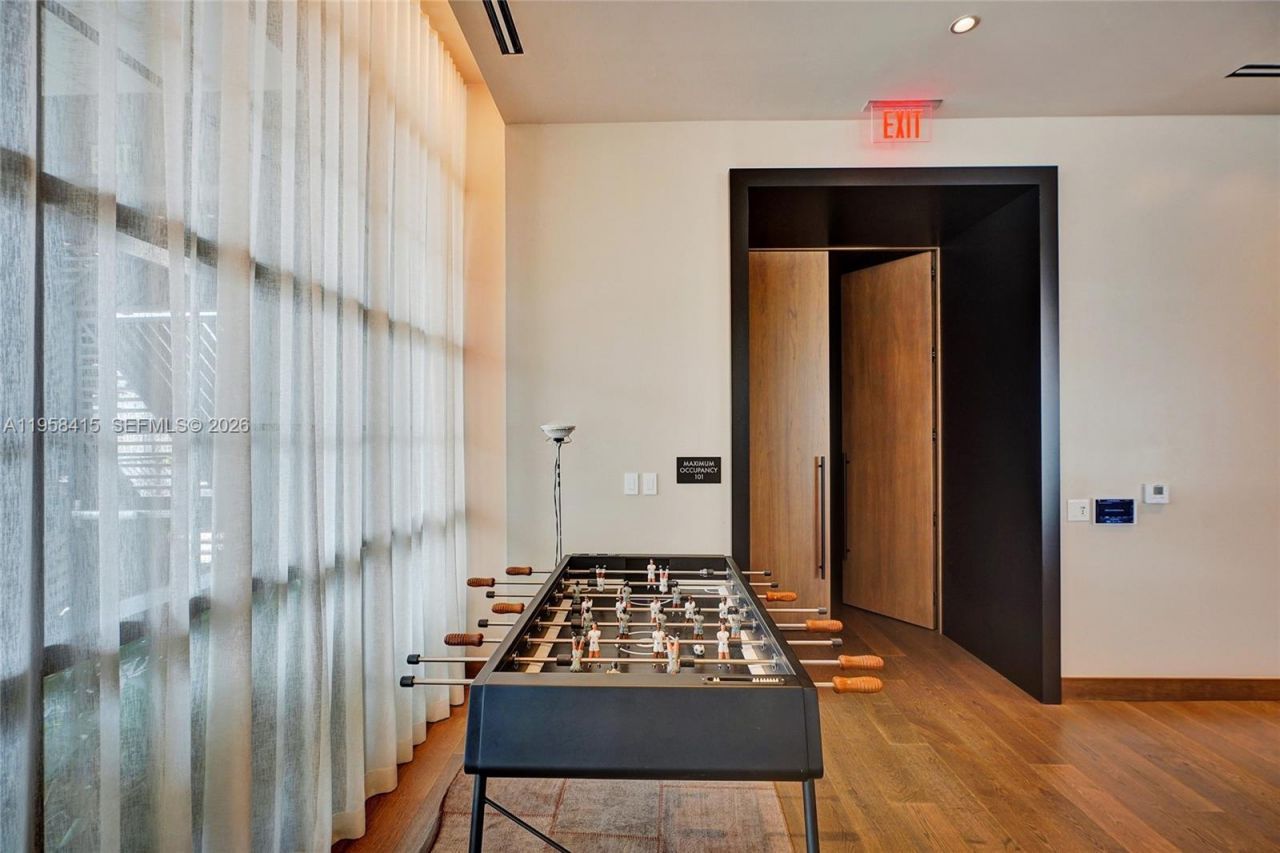 159 NE 6th St, Unit 3405, Miami, FL 33132 Photo