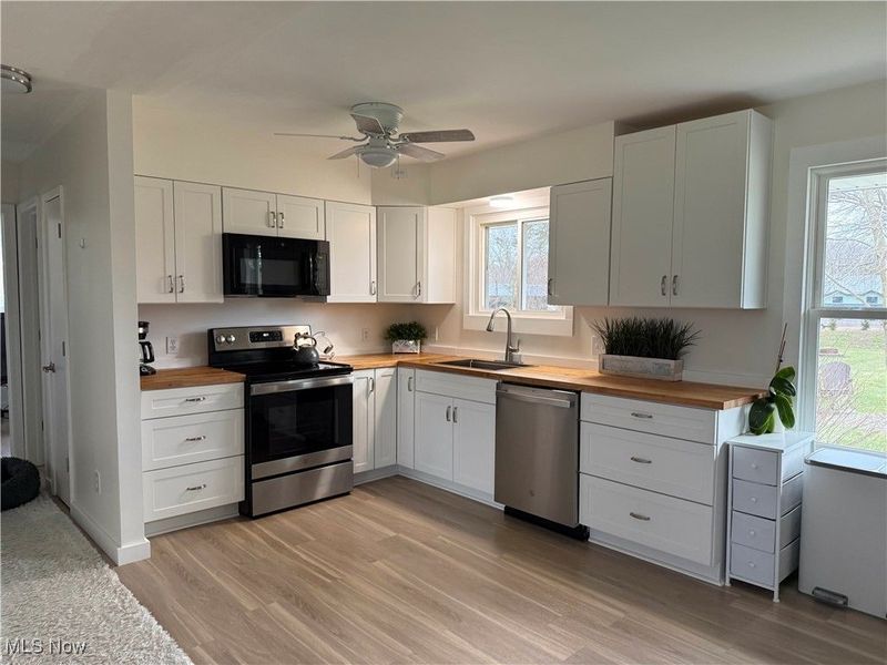 13301 Indian Hollow Road, Grafton, OH 44044 Photo 11