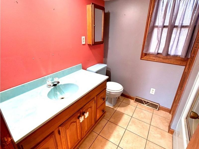 6921 National Road SE, Jacksontown, OH 43030 Photo 11