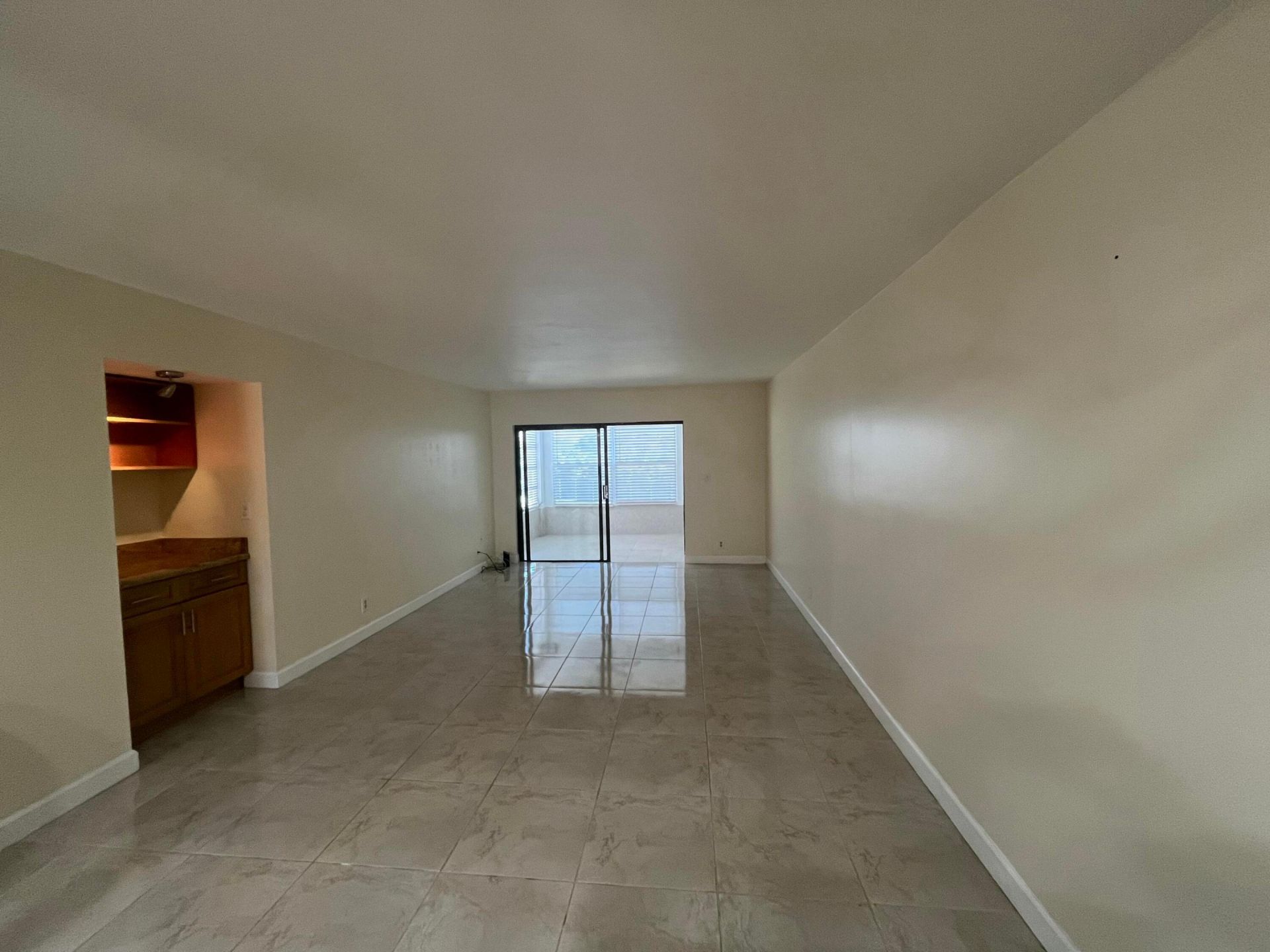 9300 SW 8th Street, Unit 301, Boca Raton, FL 33428 Photo