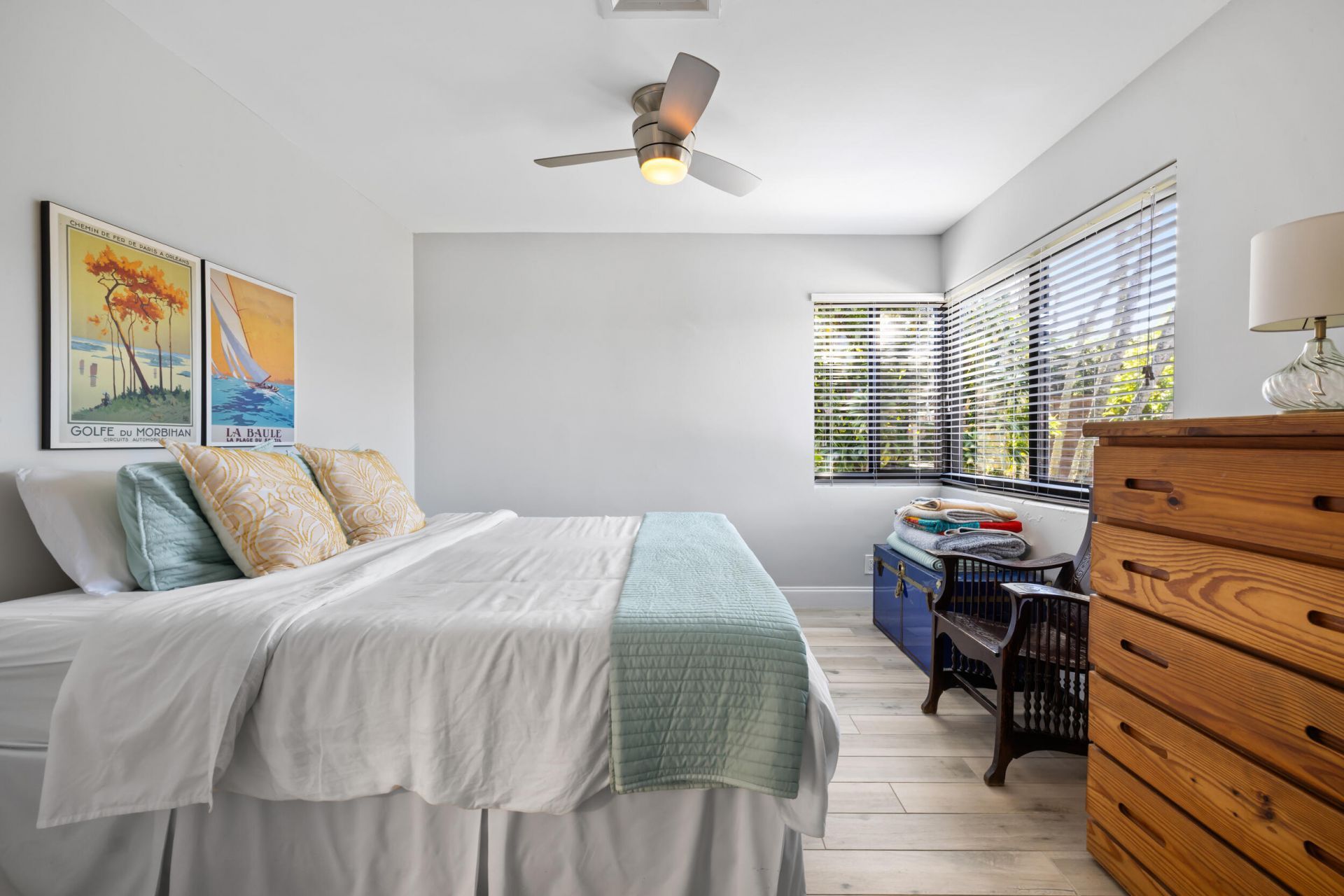 310 Orange Way, West Palm Beach, FL 33405 Photo