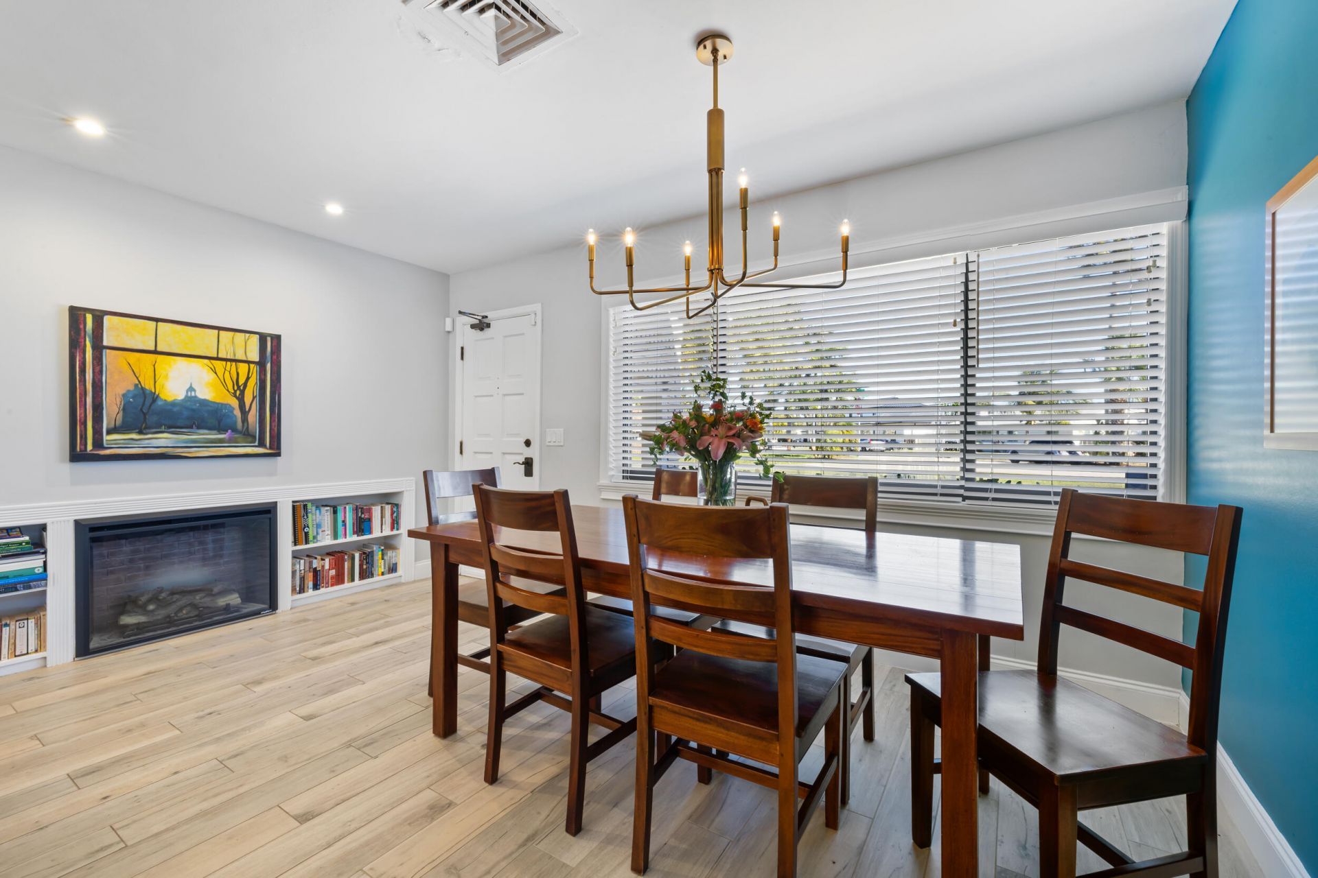 310 Orange Way, West Palm Beach, FL 33405 Photo