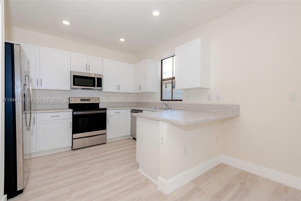 3326 W 112th St, Hialeah, FL 33018 Photo