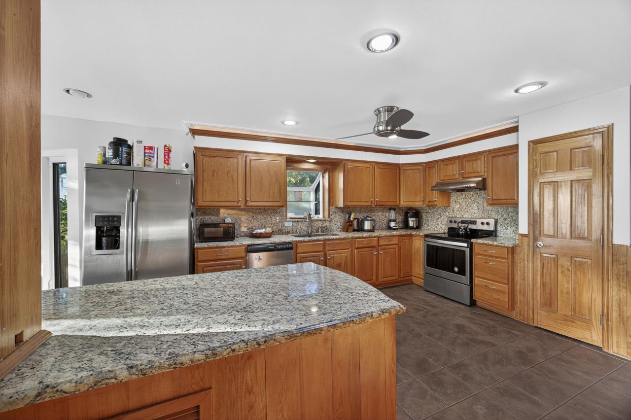 5703 St Angela Drive Photo 14