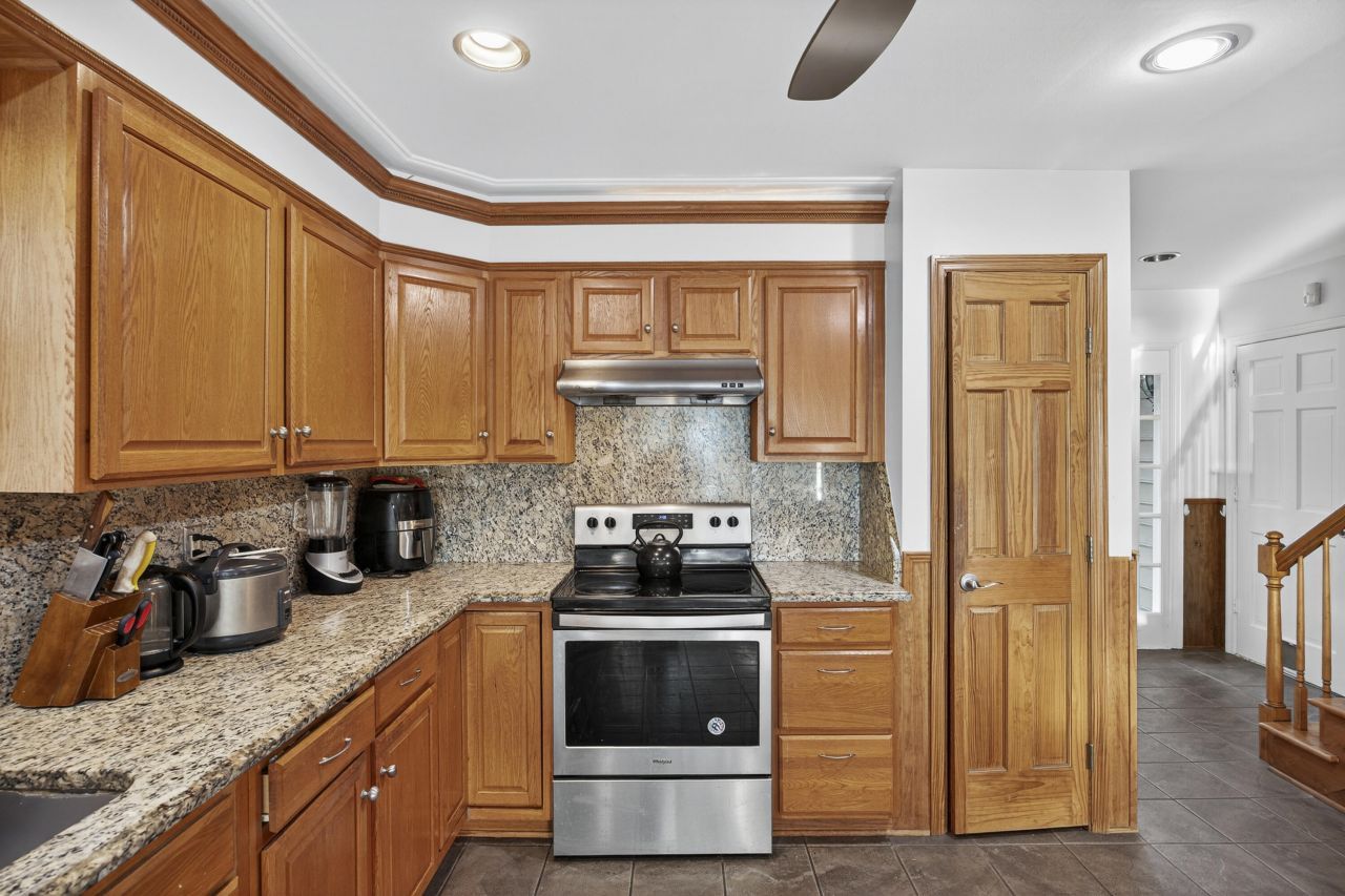 5703 St Angela Drive Photo 15