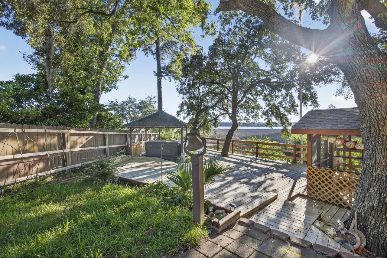 5703 St Angela Drive Photo 16