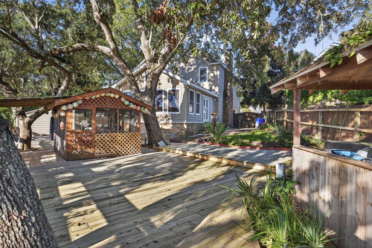 5703 St Angela Drive Photo 17