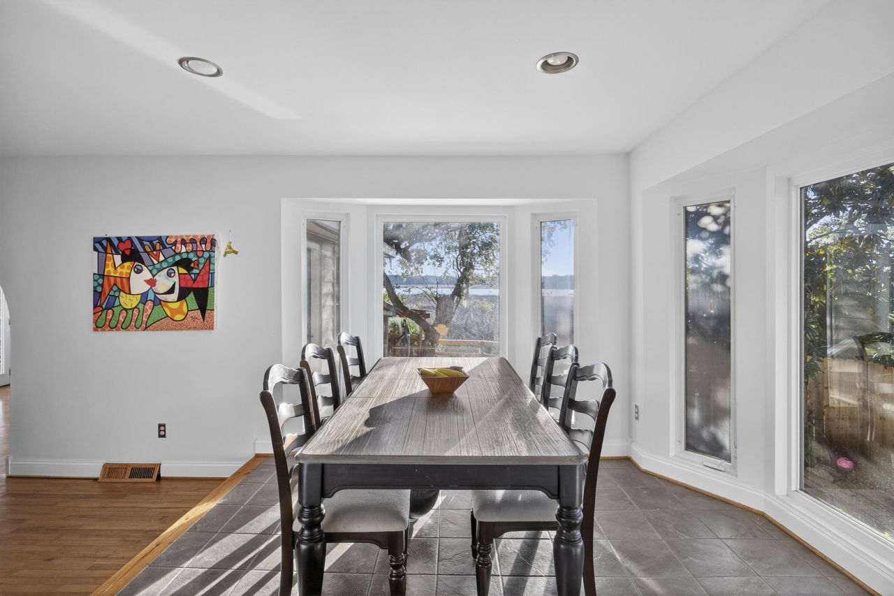 5703 St Angela Drive Photo 9