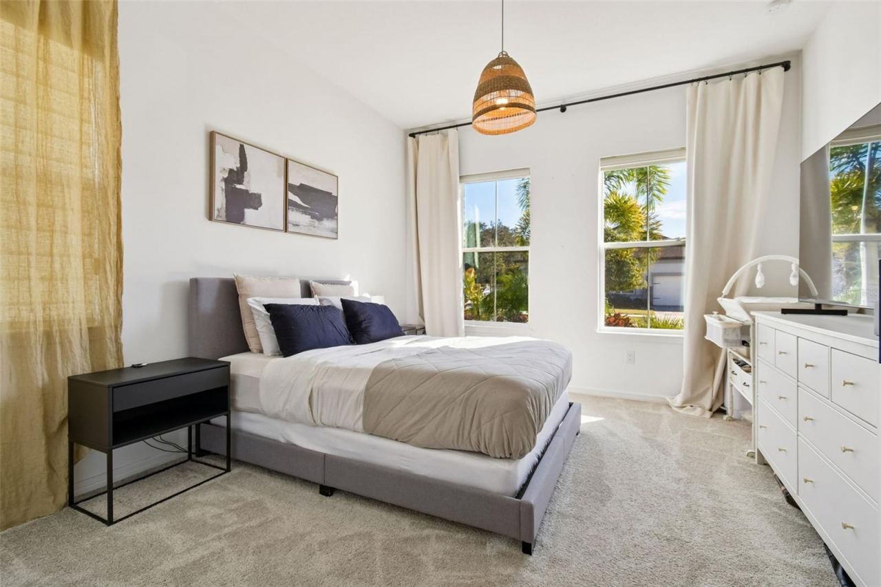 13816 Sharp Hawk Drive, Riverview, FL 33569 Photo