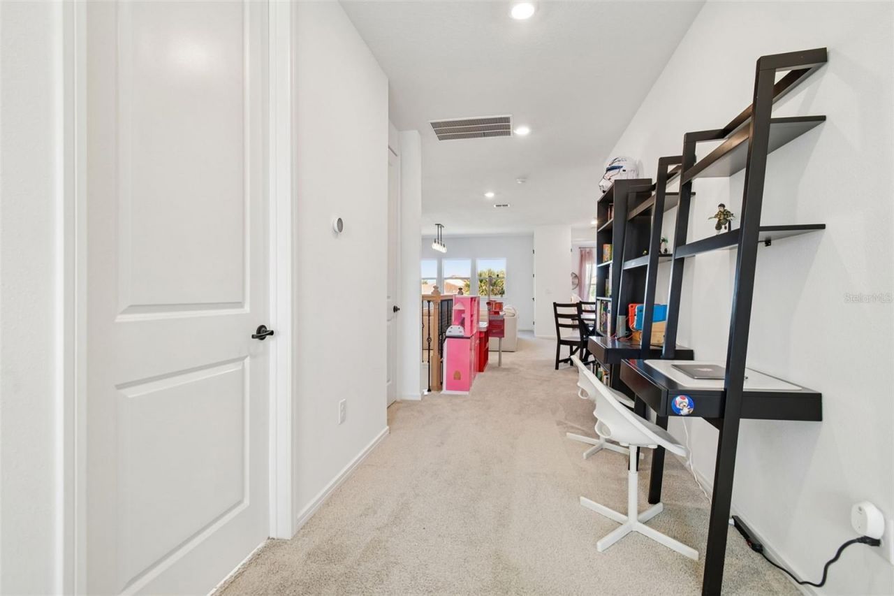 13816 Sharp Hawk Drive, Riverview, FL 33569 Photo