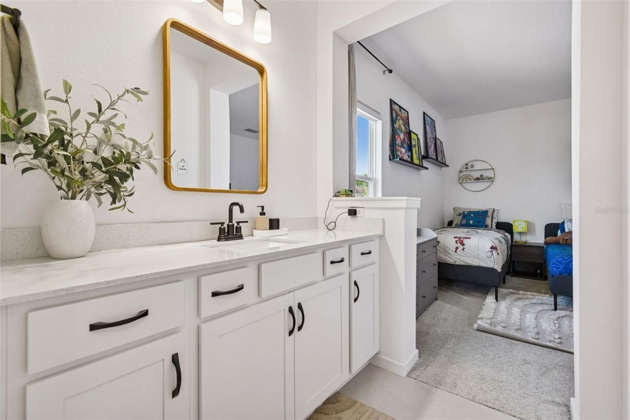 13816 Sharp Hawk Drive, Riverview, FL 33569 Photo