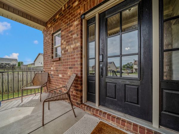 1008 Glenda Dr , Murfreesboro, TN 37128