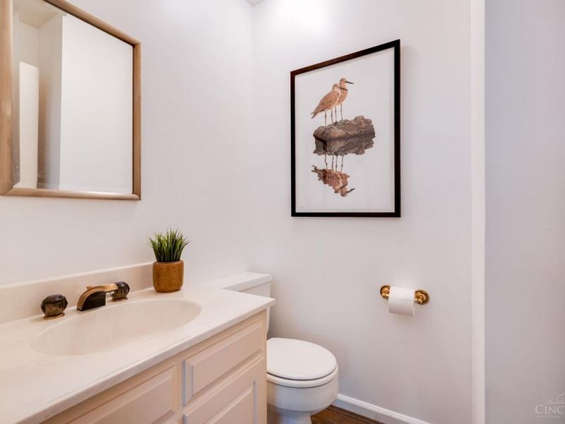 204 Brocdorf Drive, Wyoming, OH 45215 Photo 37