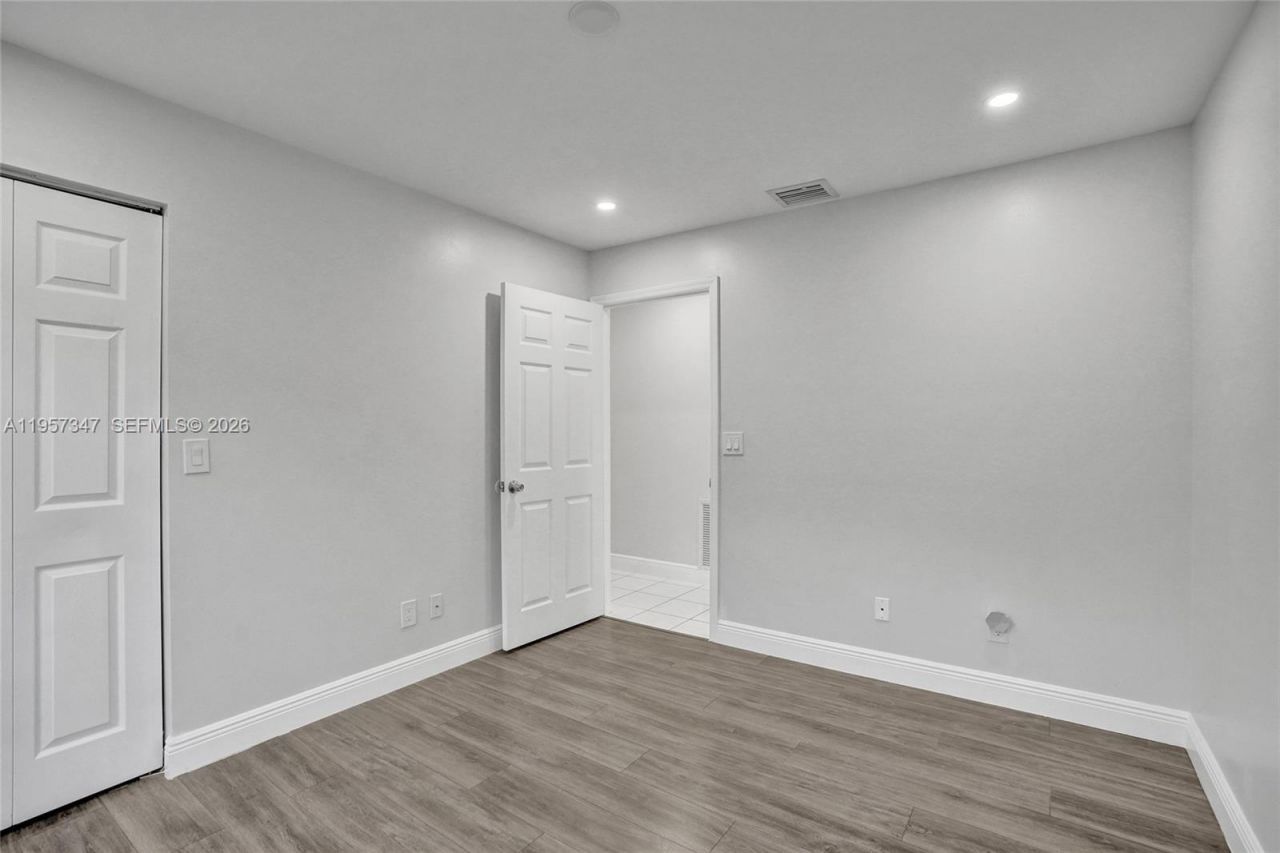 18034 SW 20th St, Miramar, FL 33029 Photo