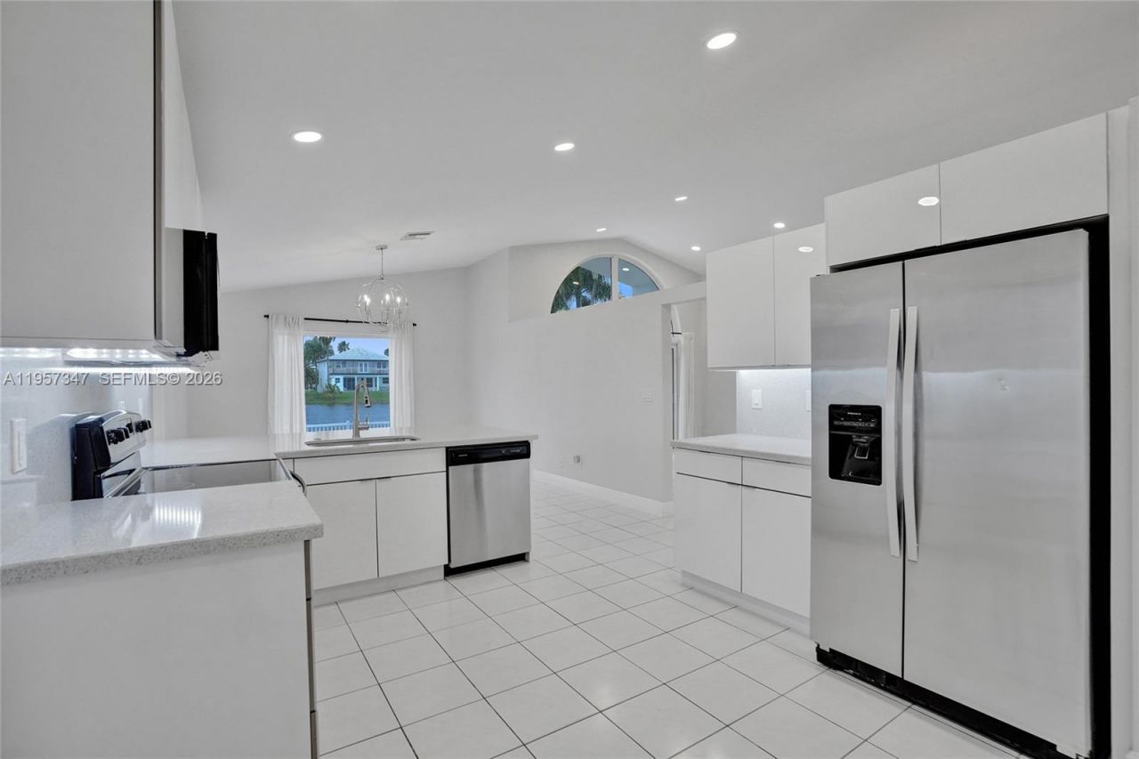 18034 SW 20th St, Miramar, FL 33029 Photo