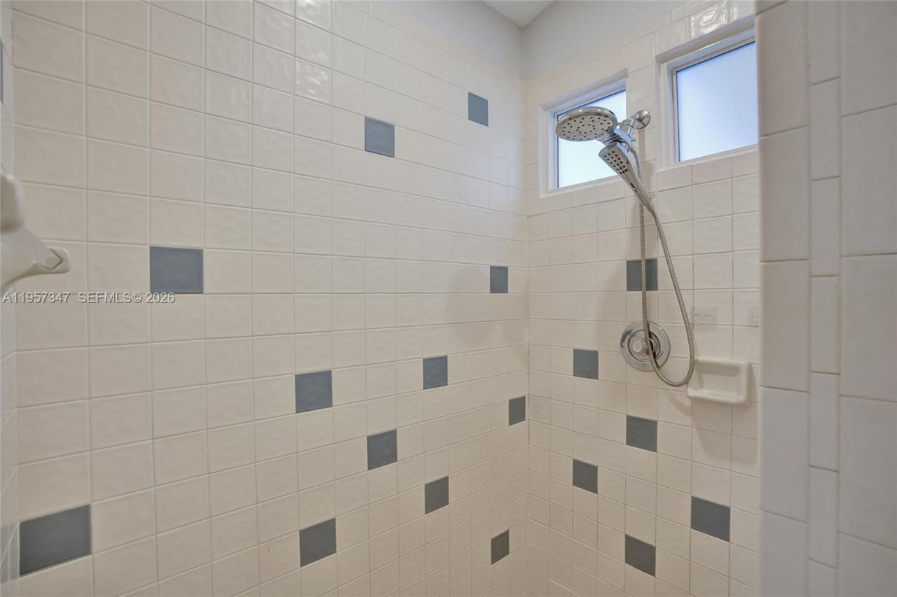 18034 SW 20th St, Miramar, FL 33029 Photo