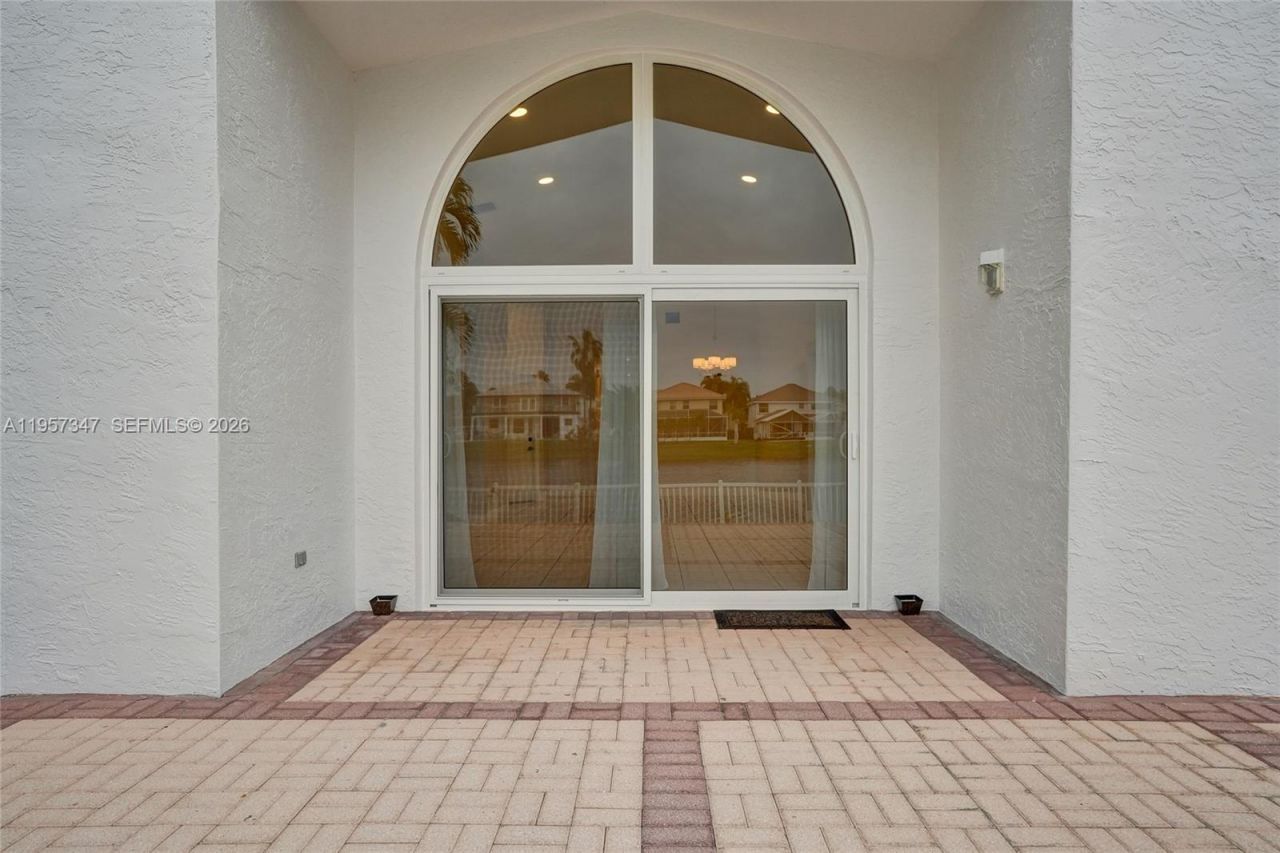 18034 SW 20th St, Miramar, FL 33029 Photo