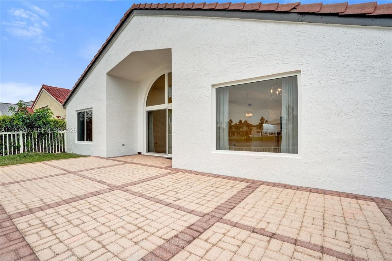 18034 SW 20th St, Miramar, FL 33029 Photo