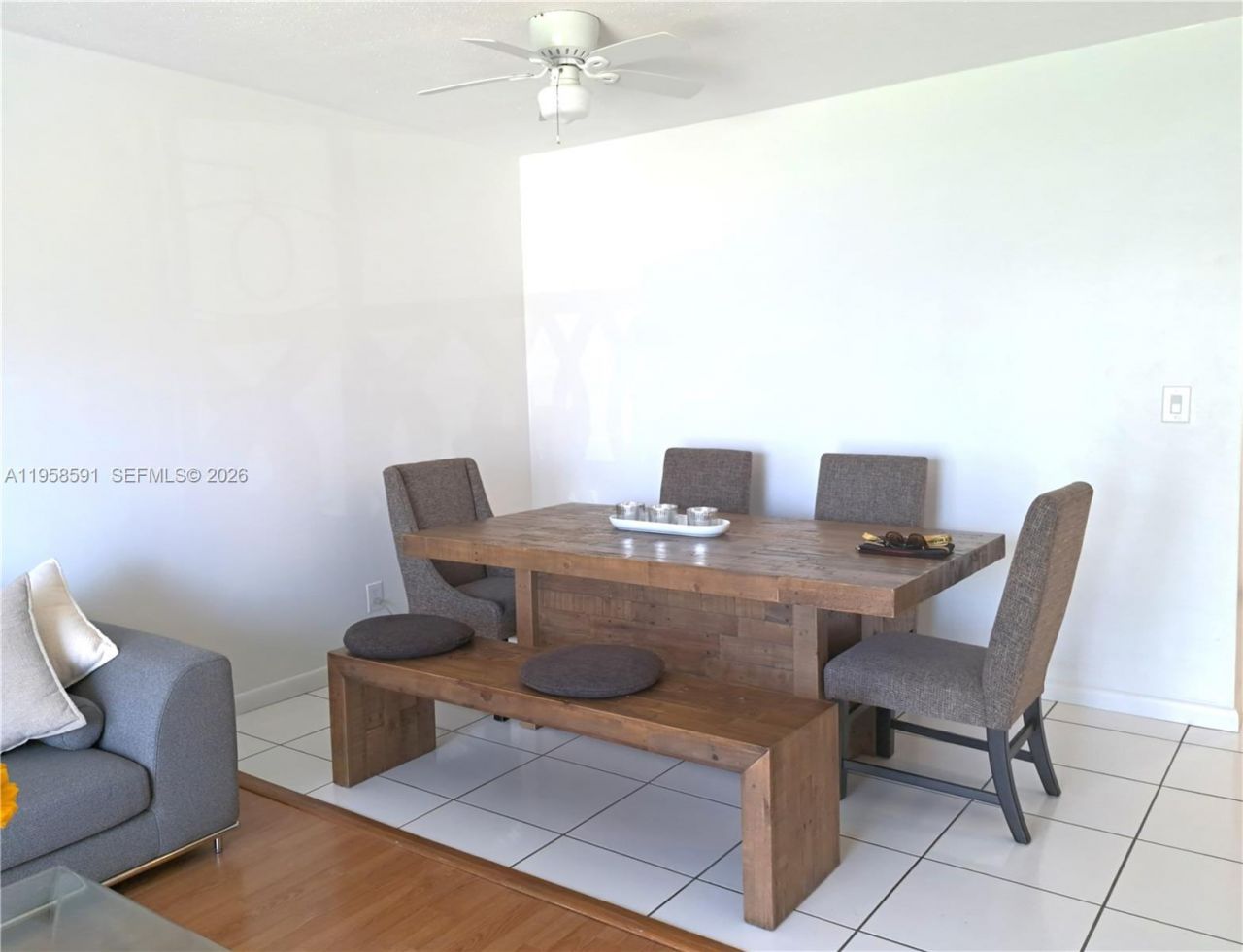 450 Golden Isles Dr , Unit 2B, Hallandale Beach, FL 33009 Photo