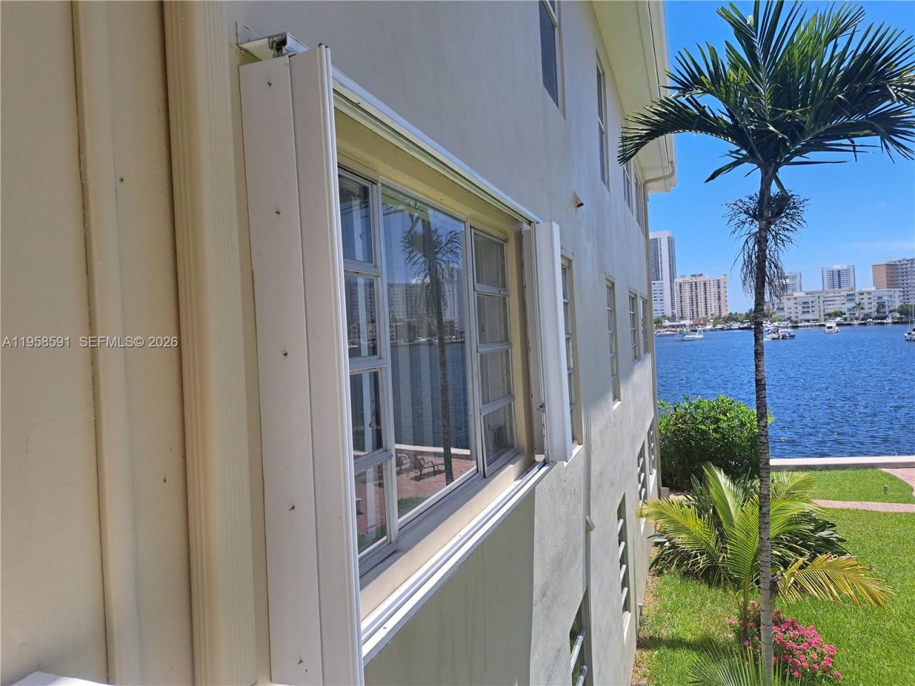 450 Golden Isles Dr , Unit 2B, Hallandale Beach, FL 33009 Photo