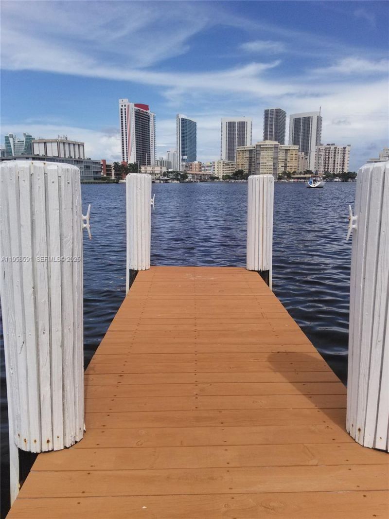 450 Golden Isles Dr , Unit 2B, Hallandale Beach, FL 33009 Photo