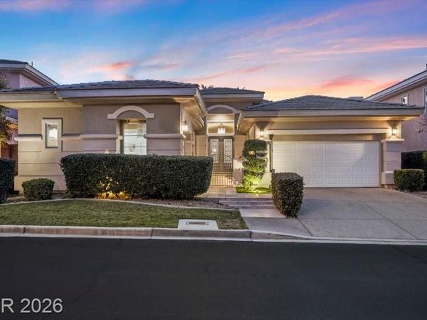 9733 Plateau Heights Place, Las Vegas, NV 89144