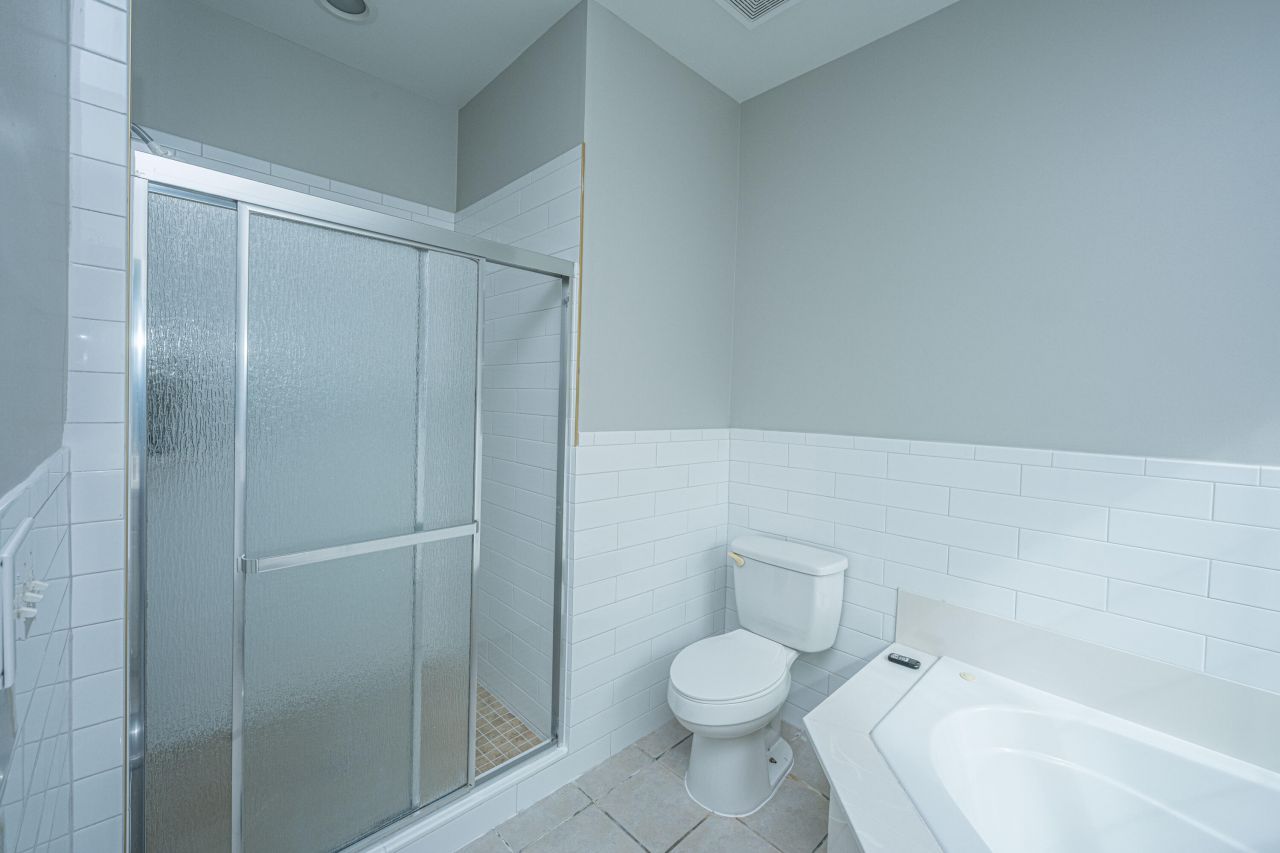 1319 Lark Lane Photo 23