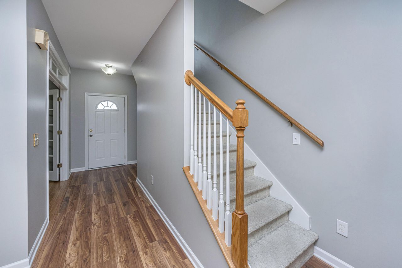 1319 Lark Lane Photo 24