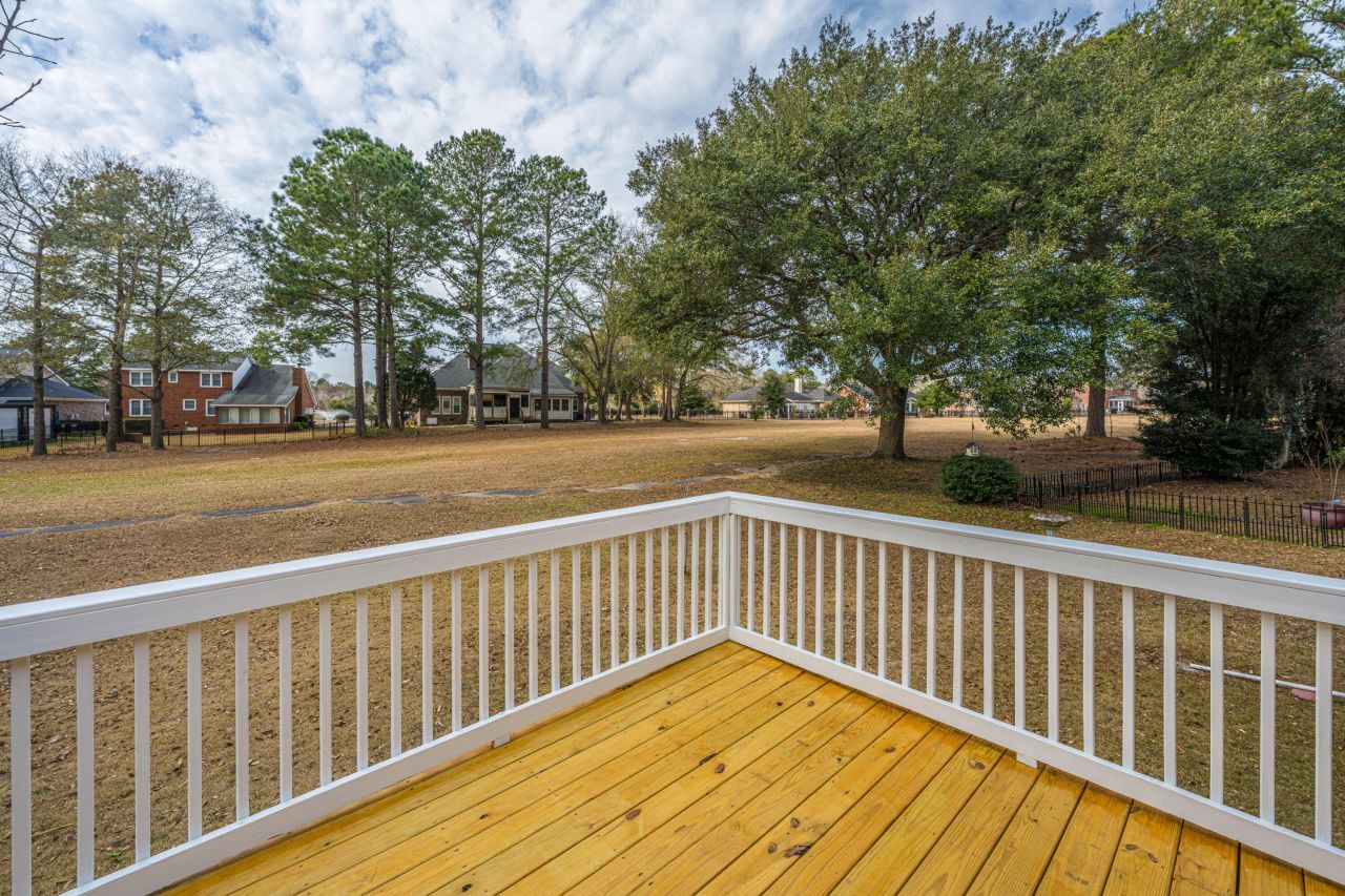 1319 Lark Lane Photo 26