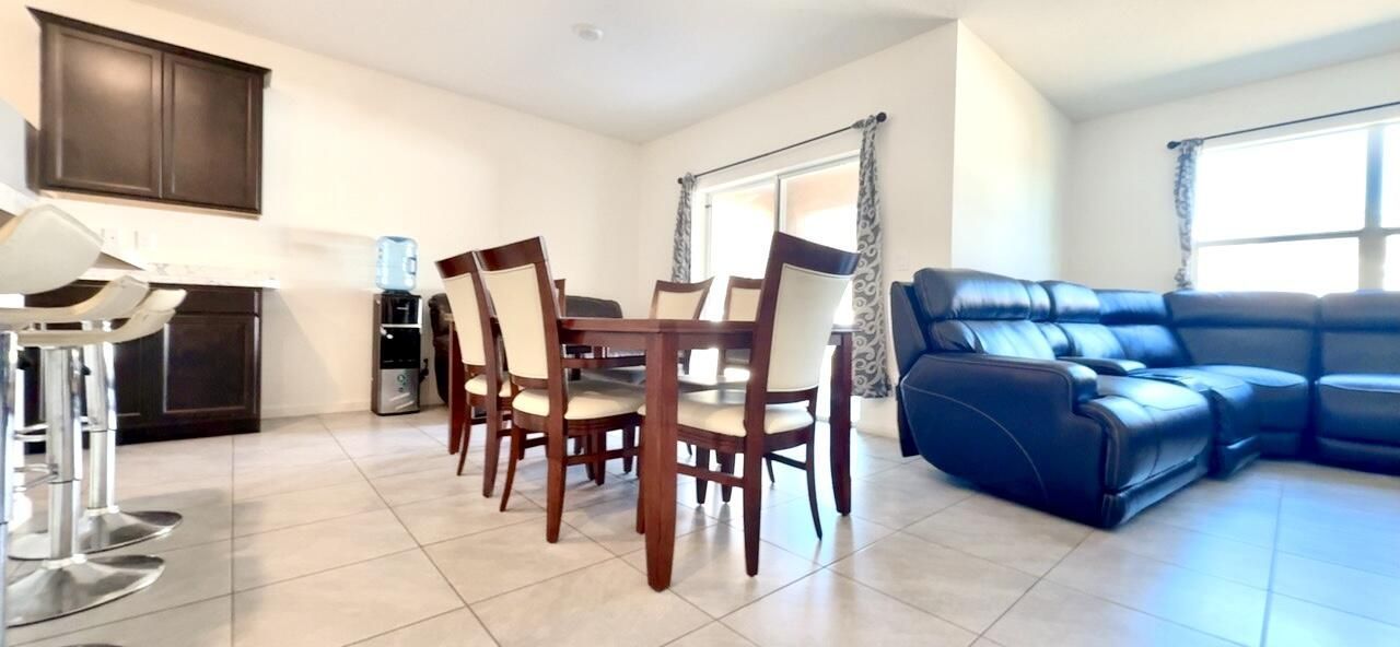 525 SW Twig Avenue, Port Saint Lucie, FL 34983 Photo