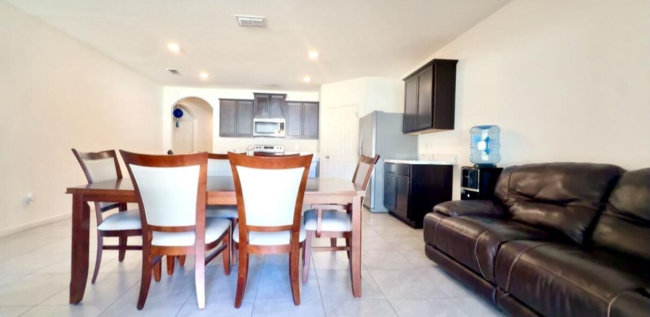 525 SW Twig Avenue, Port Saint Lucie, FL 34983 Photo