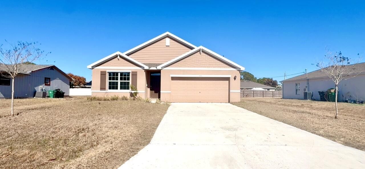 525 SW Twig Avenue, Port Saint Lucie, FL 34983 Photo