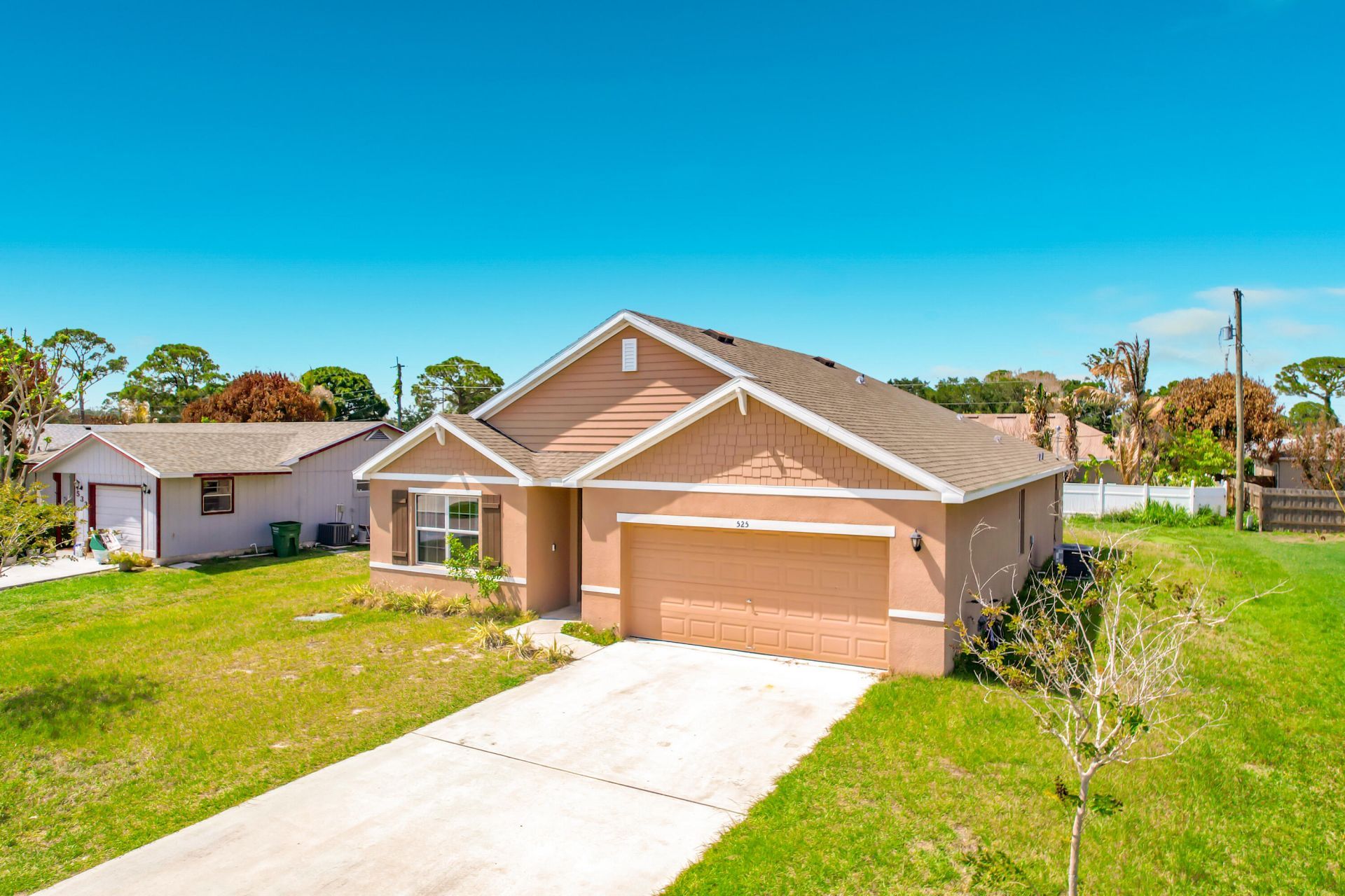 525 SW Twig Avenue, Port Saint Lucie, FL 34983 Photo