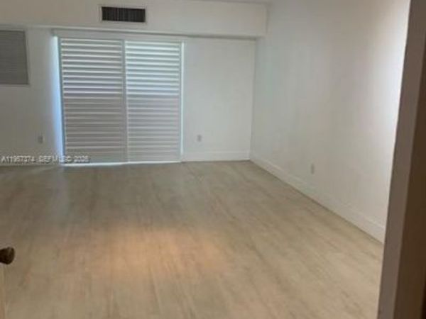 2201 Brickell Ave , Unit 84, Miami, FL 33129